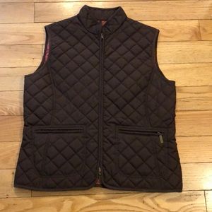Van Heusen quilted vest